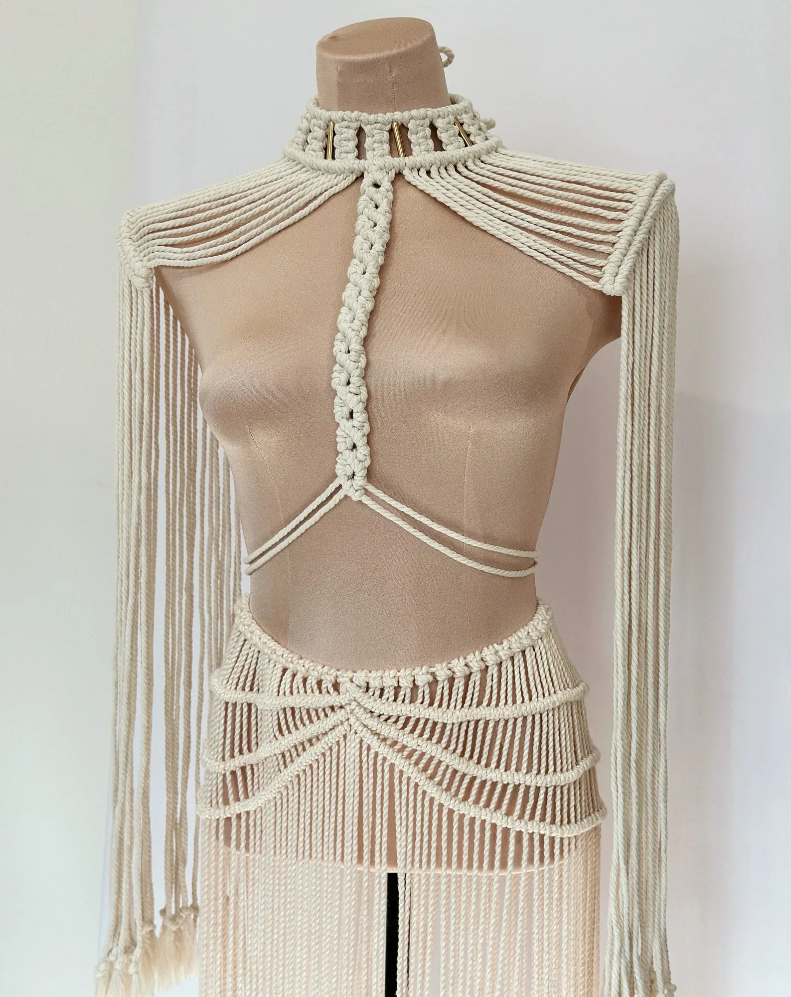 Oasis Boho Two-Piece Set – Knitted Fringe Skirt & Choker, Summer Beach Outfit for Women